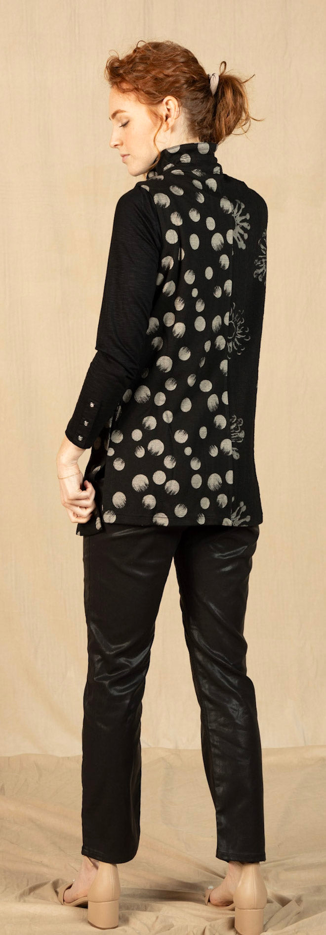Vest Ruffle Neck