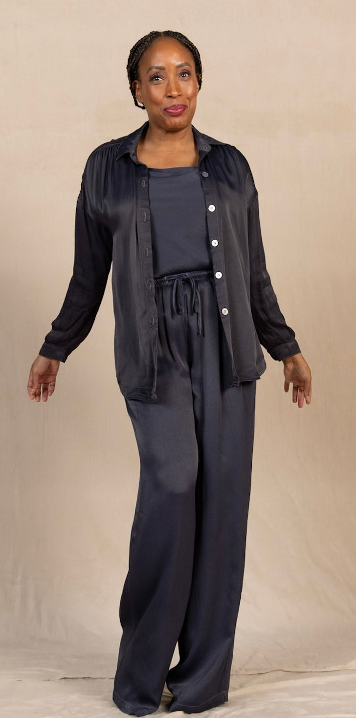 Easy Pleated Wide Leg Pant