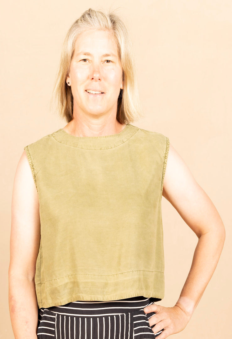 Boxy Button Back Top French Olive