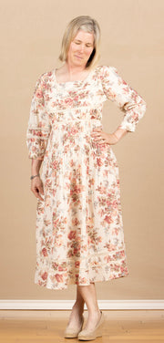 Victorian Rose Dress Ecru