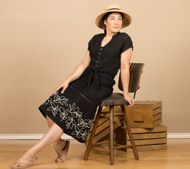 Short Sleeve Tie Front Top Black