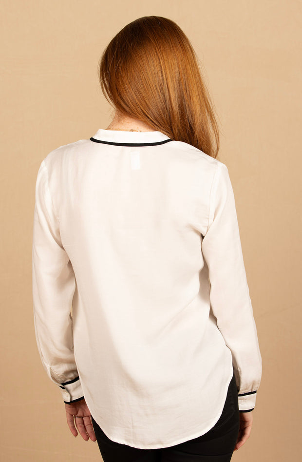 Contrast Trim Long Sleeve Pullover Off White