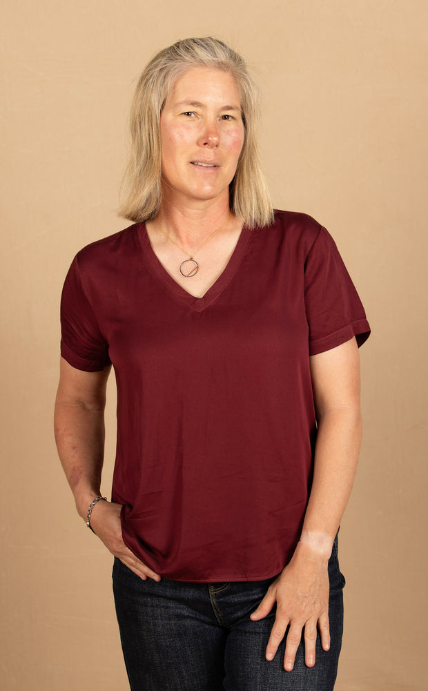V- Neck Tee Deep Plum