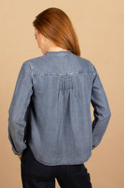 Long Sleeve Pintuck Pullover Skyline Spray Wash