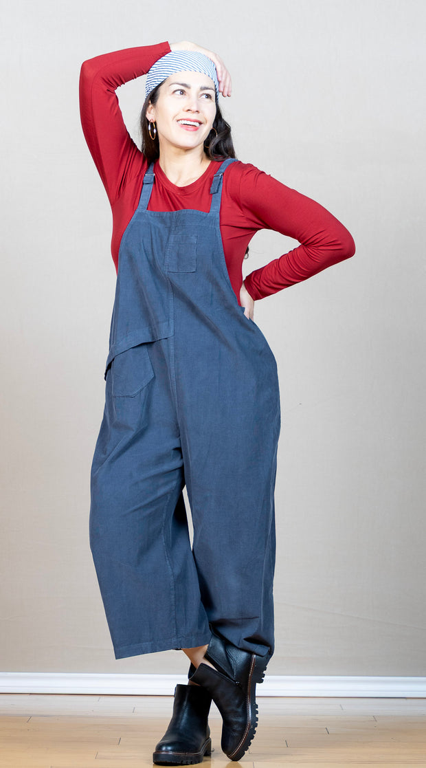 Jumper with fun pockets corduroy