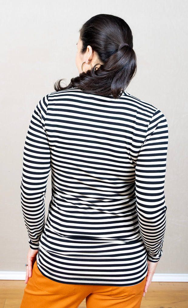 Doritla Tee Black Stripe