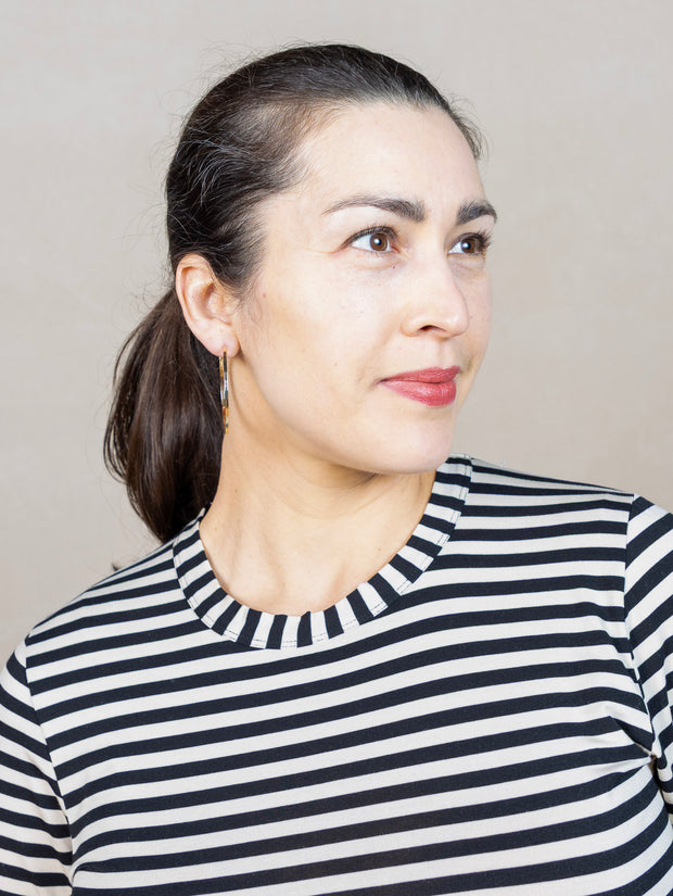 Doritla Tee Black Stripe