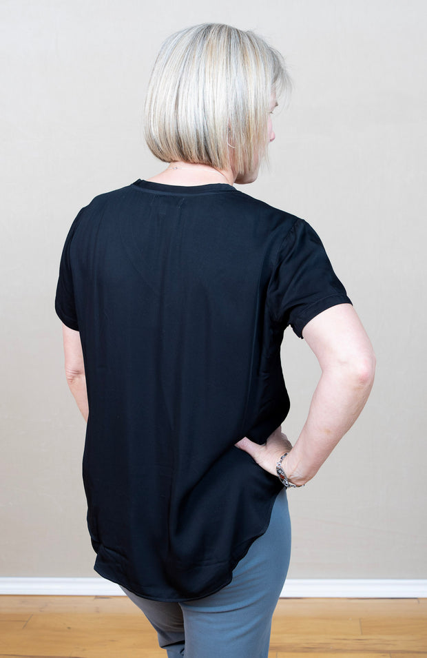 V- Neck Tee Black