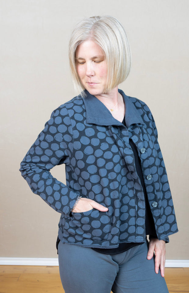 fleece button jacket, pockets