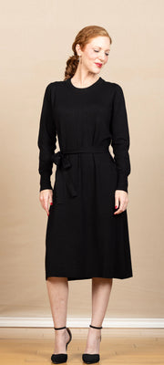 Nisuta Dress Black