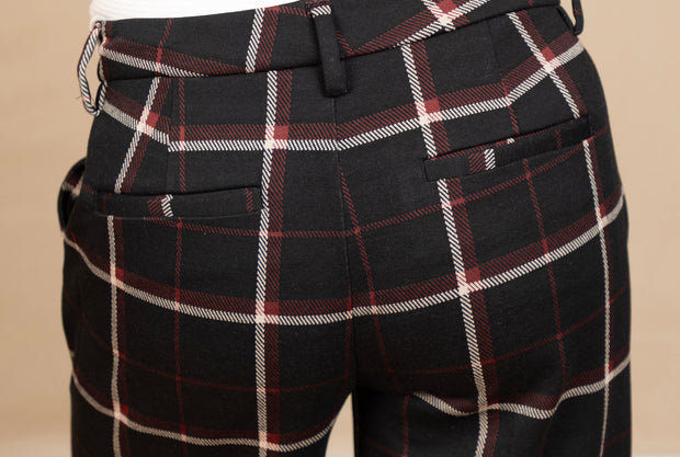 Kelsey Wide Leg Trouser Black/Red Plaid