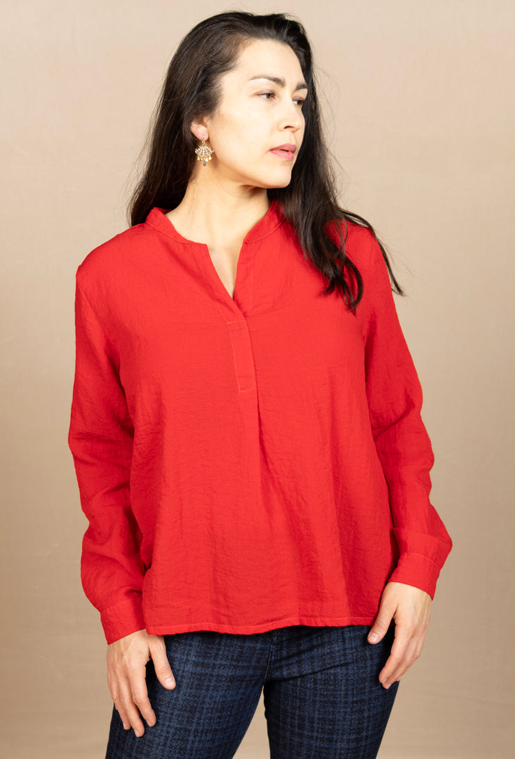 Front Pleat Top Roulette, Button Cuffs