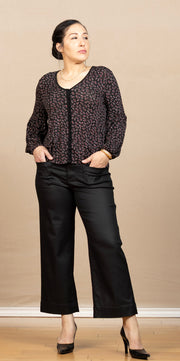 Long Sleeve Button Front Knit Top Black/Red Ditsy