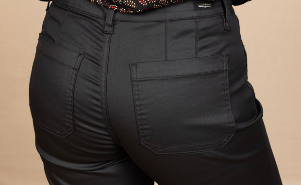 Crop Wide Leg W/Patch Pockets Black Coated