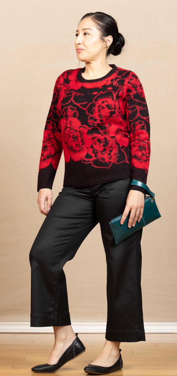 Long Sleeve Crew Neck Sweater Black/Red Floral