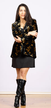velvet jacket with shoulder pads, narrow sleeves