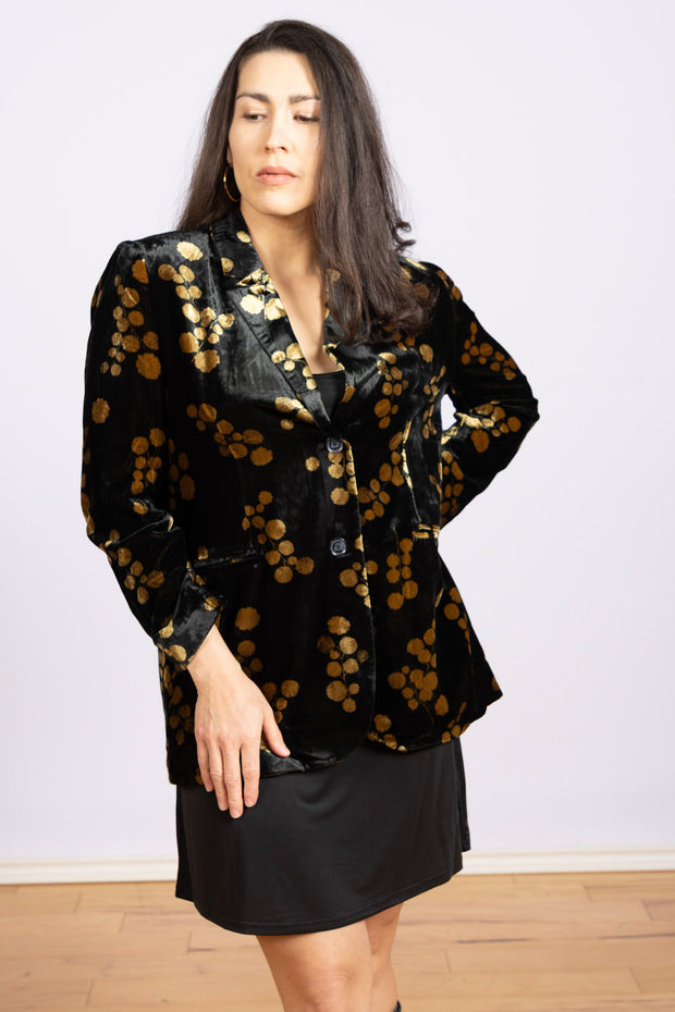 velvet jacket with shoulder pads, narrow sleeves