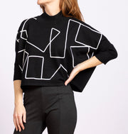 Aja Ortho Top Black & White