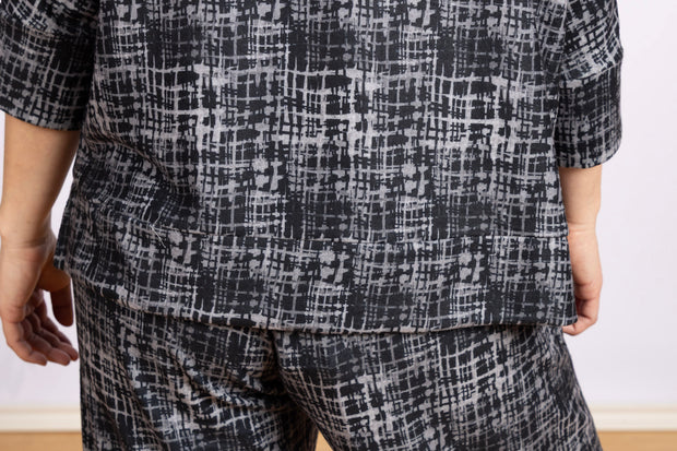 Cowl Fleece Pullover Black Print