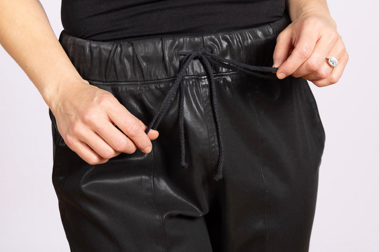 Chelsea Pocket Jogger Black