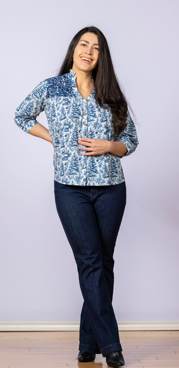 Jane Top Blue Santa Toile, Button Front