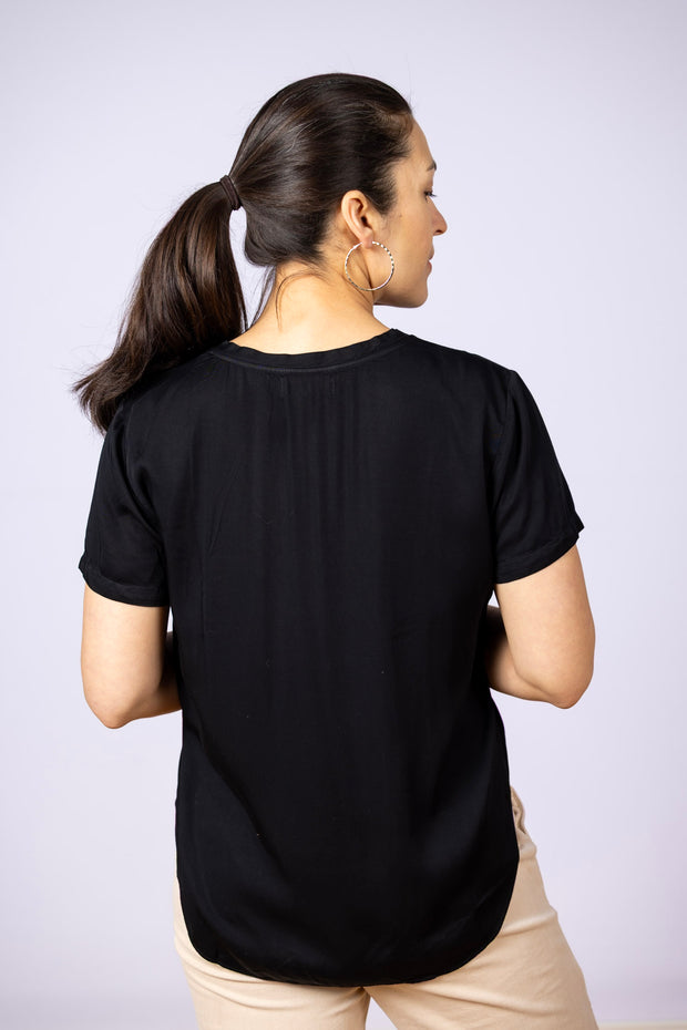 V- Neck Tee Black
