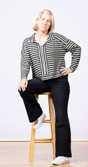 Oversized Fleece Crop Top Seal, Long Sleeve