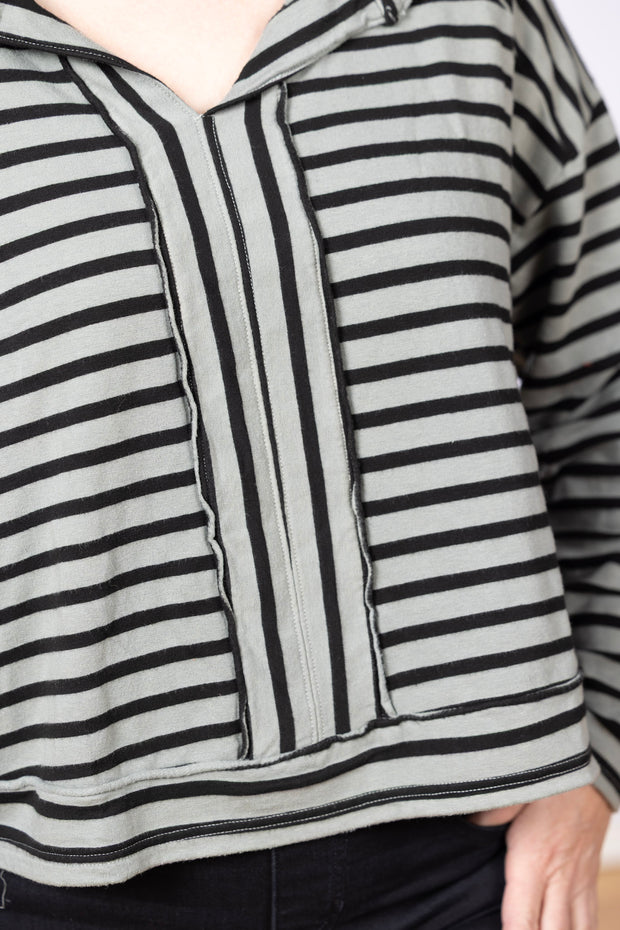 Oversized Fleece Crop Top Seal