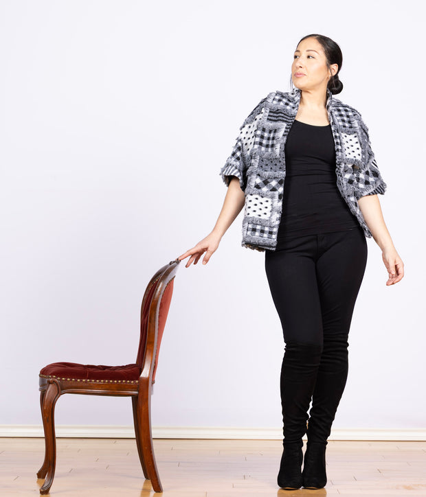 Patchwork Jacket Black/White, Pockets