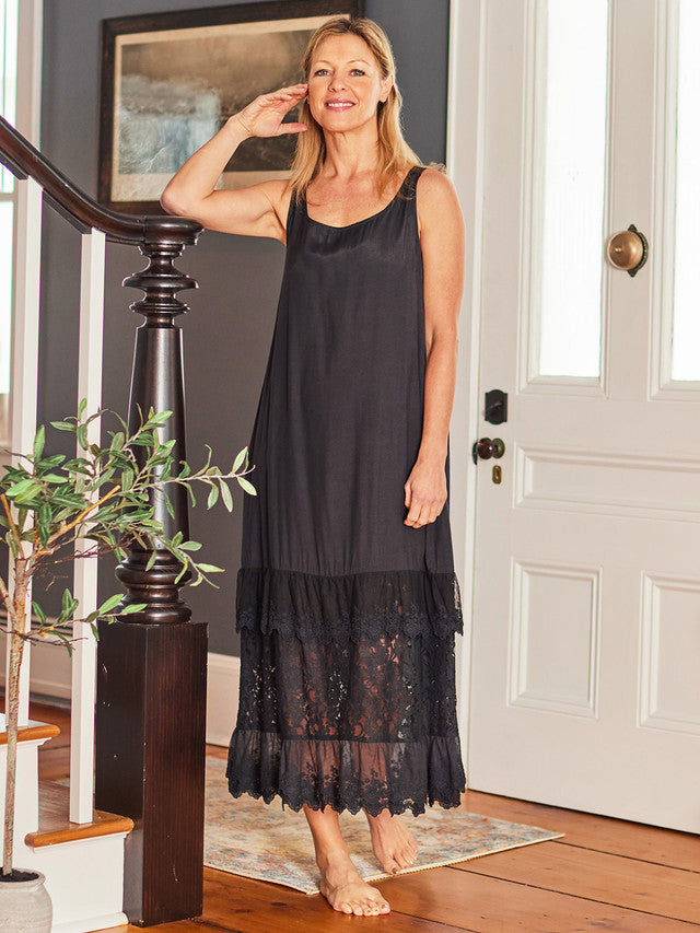 Camille Slip Black, Lace Design