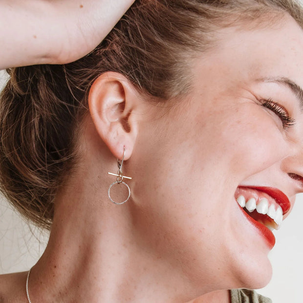 Pixie Earring Golden Bar